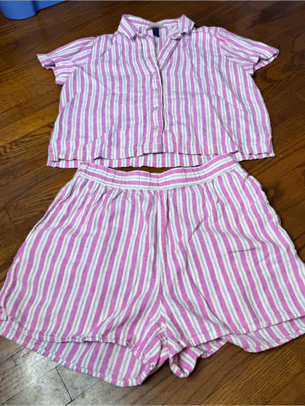 Universal Thread Pink & White Striped Short Sleeve Pajama Set, XS